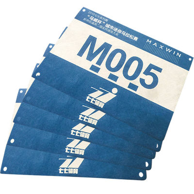Atletiek Racing Bib Numbers Traanbestendige 0,5 mm Reghoekige vorm