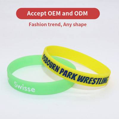 Custom Logo Printed Silicone Armbanden Multi Style nacht gloed Lichtgevende Silicone Bands Voor Promotie En Reclame