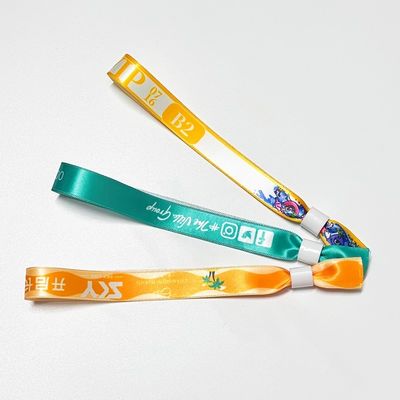 Warm verkoop Custom Logo Polyester Geweven Stoffen Armbanden Concert Promotie Evenementen Geschenk Verstelbare lengte Geweven Armband