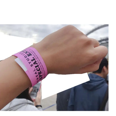 Custom Tyvek Event Armbanden Barcode Nummer Waterdicht Event Party VIP Identificatie Toegang Papieren Armband Band