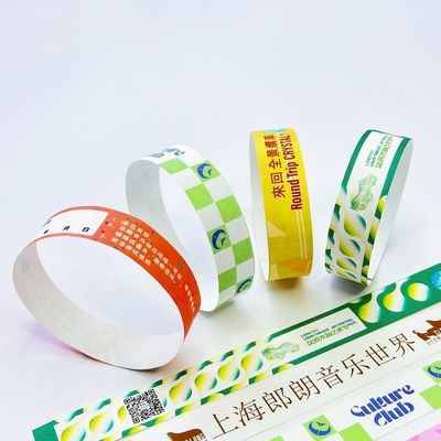 Fabriek Custom Tyvek Dupont Papier Armband Activiteit Barcode Evenementen Papier Evenement Toelating Armband Armbanden