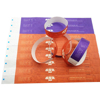 Fabriek Waterdicht Zweetbestendige Tyvek Dupont Armbanden Voor Evenementen Barcode Verscheidenheid van Kleuren Papier Evenement Armband