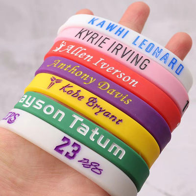 Custom Silicone Armbanden Basketbal Voetbal Spelen Sterrenbal Promotiegeschenk Nacht Glow Lichtgevende Silicone Band