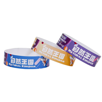 Custom Event PP synthetisch papier polsband Patroon Kleur Gedrukt Waterdicht Zweetbestendige Toegang Inlaat Polsbanden