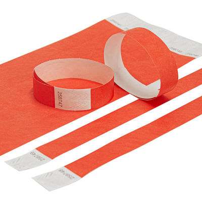 Custom Tyvek Event Armbanden Solid Color Logo Print Waterdicht Voor Pool Party Identificatie Toegangspapier Bands