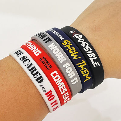 Slogan Watchword Geprinte siliconen polsbandjes voor Custom Football Ball Game Sports Festival