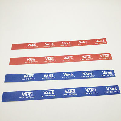 Poolfeest Waterdicht Tyvek Armbanden Met Volkleurige Printing En Sequentiële Nummering