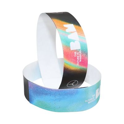 Custom Event Sequentiële genummerde Tyvek-armbanden met aangepast logo en waterdichte bescherming voor evenementenbeheer