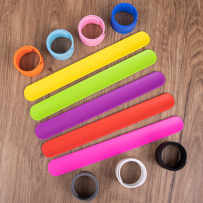 Aanpasbare Silikon Slap Armband Voor Reclame Gepersonaliseerde Silikon Armband Promotie Bedrijfsevenement Armband