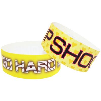 Grensoverschrijdende directe levering eenmalig pretpark waterdicht entertainment papieren armband polsbandjes op maat