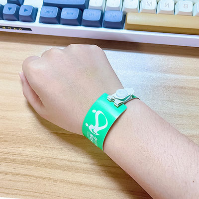 Promotionele Custom Gepersonaliseerde Populaire Waterdichte Plastic Wegwerp Kinderen Armband