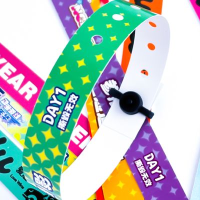 Aangepaste PVC polsbandjes voor evenementen en promoties, waterdicht